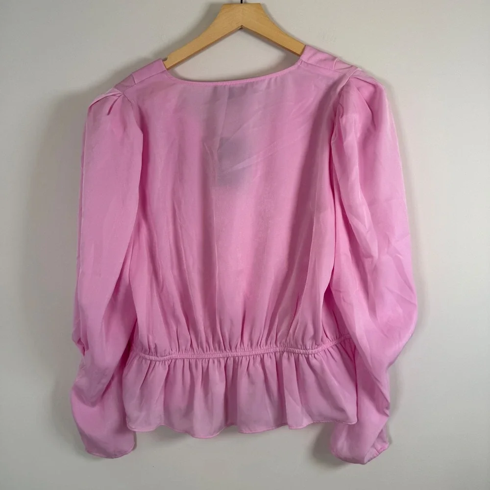 Dkny pink cloud